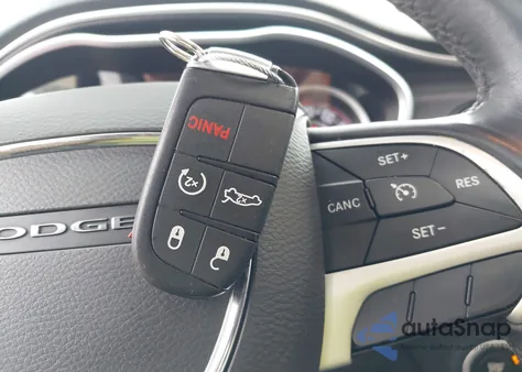 2015 Dodge Challenger Sxt Plus из США, поврежденный, VIN 2C3CDZBG8FH911900